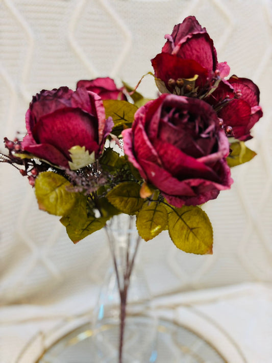 Ramo de Rosas Bordó