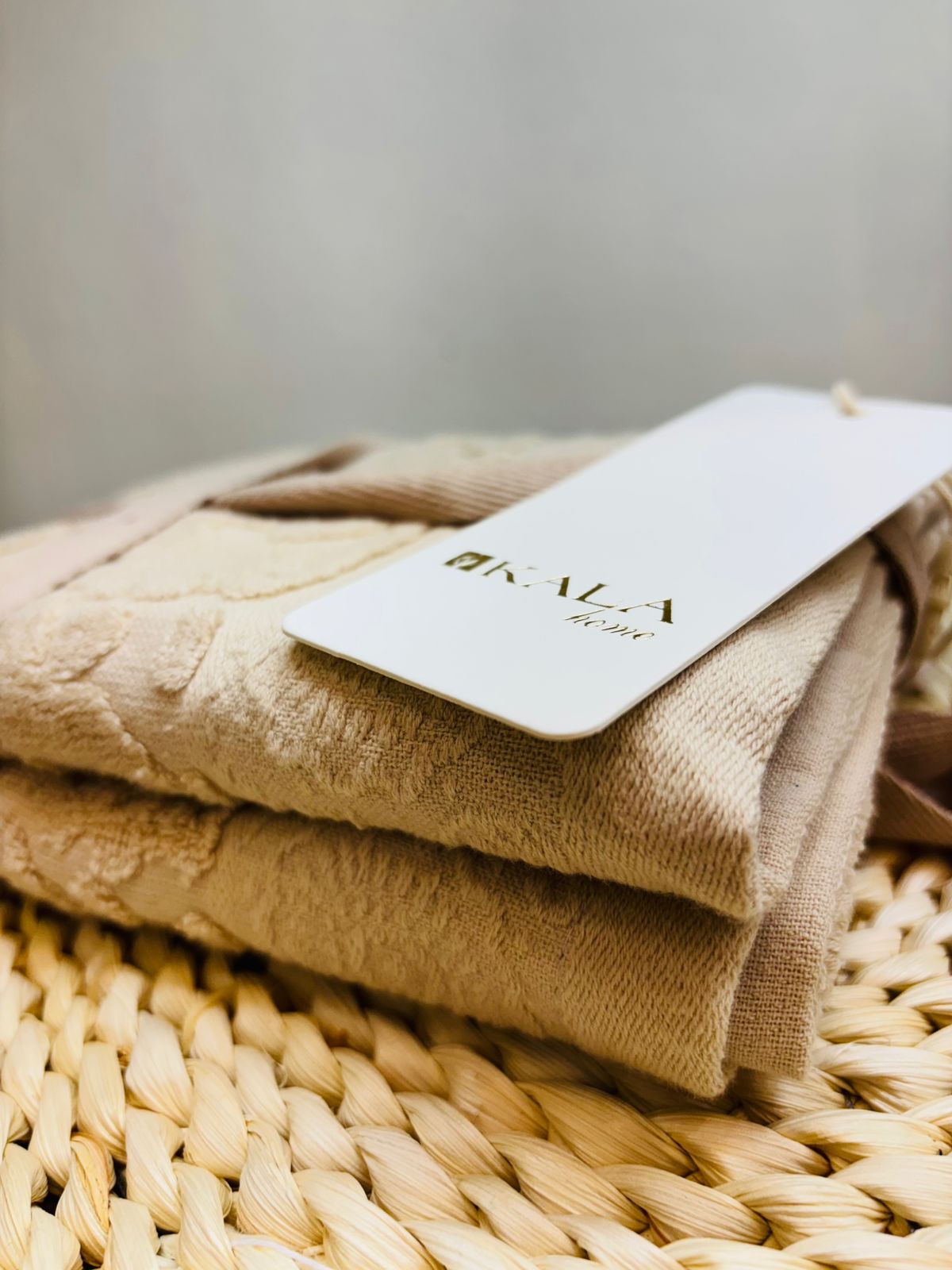 Toalla de Mano Arabesca KALA x2