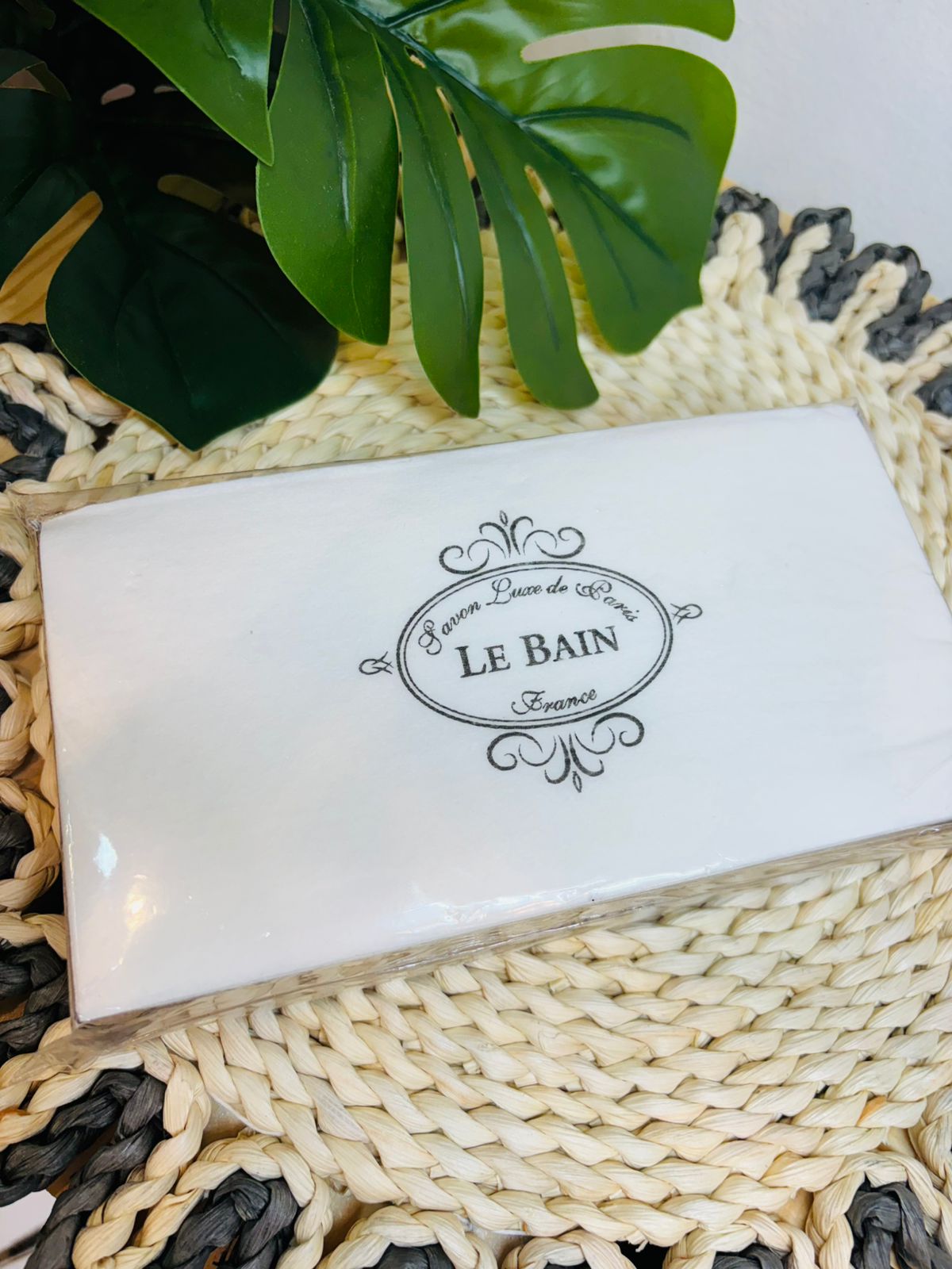 Toalla de Papel Le Bain Negra