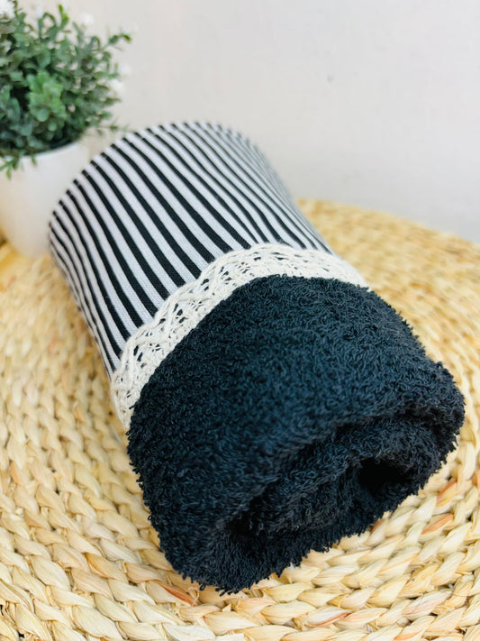 Toalla de Mano con puntilla Mil rayas Negro