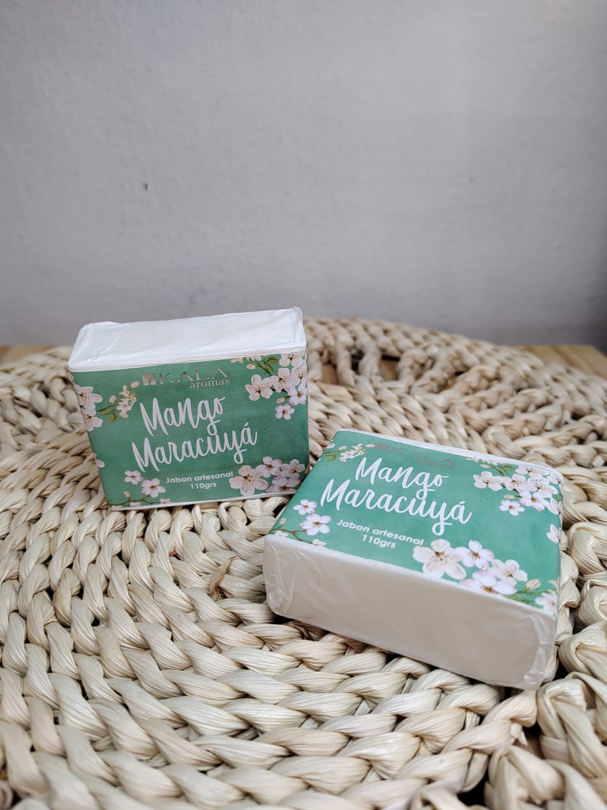 Jabón artesanal KALA Mango - Maracuyá